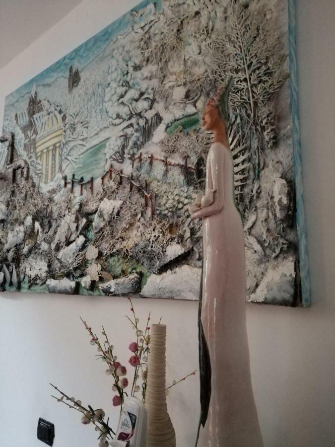 B&B Moscani Salerno Bagian luar foto